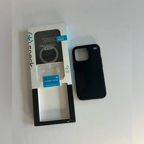 Speck Presidio2 grip iPhone 13 Pro case NIB black - Picture 6 of 8